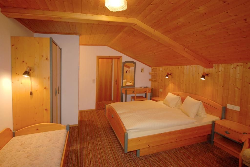 Landhotel Kielhuberhof Ramsau am Dachstein Pokoj fotografie