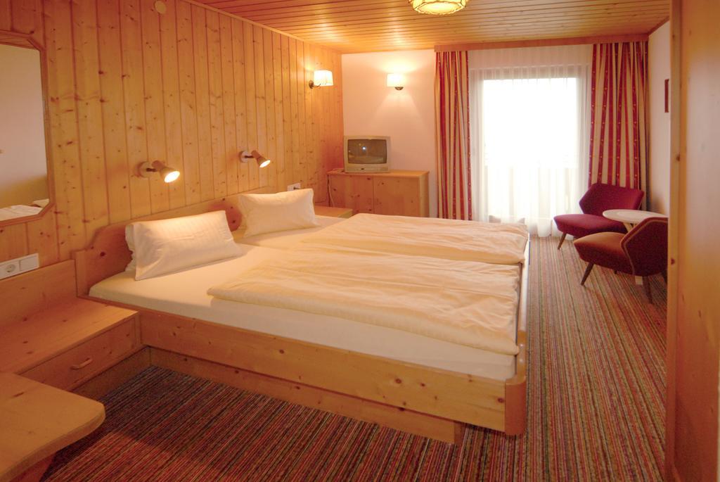 Landhotel Kielhuberhof Ramsau am Dachstein Pokoj fotografie